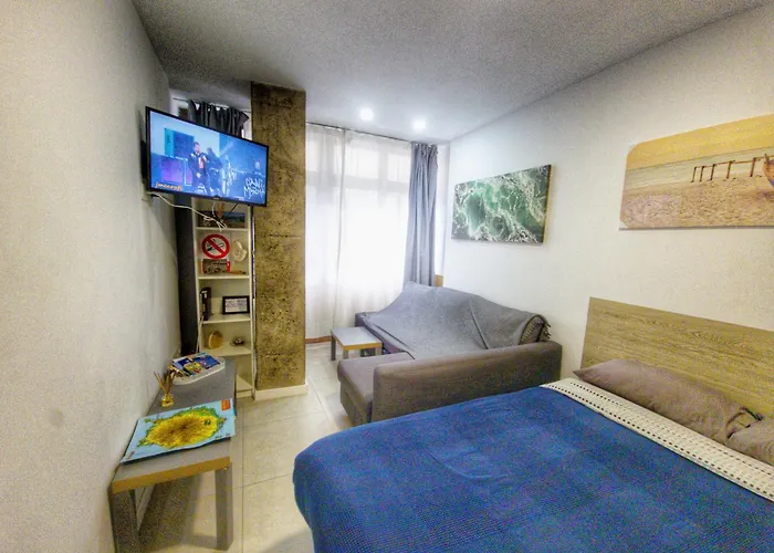 Playa De Las Canteras & Puerto Loft
